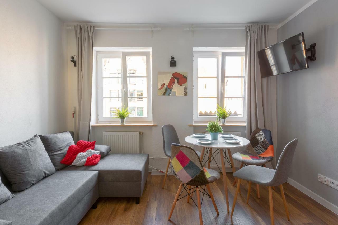 Lipstick House Rynek Apartment วรอตซวาฟ ภายนอก รูปภาพ